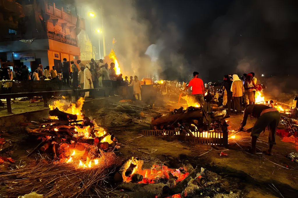 Manikarnika Ghat